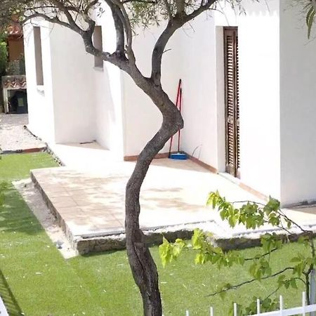 Comoda Villetta Con Giardino San Teodoro  Ngoại thất bức ảnh