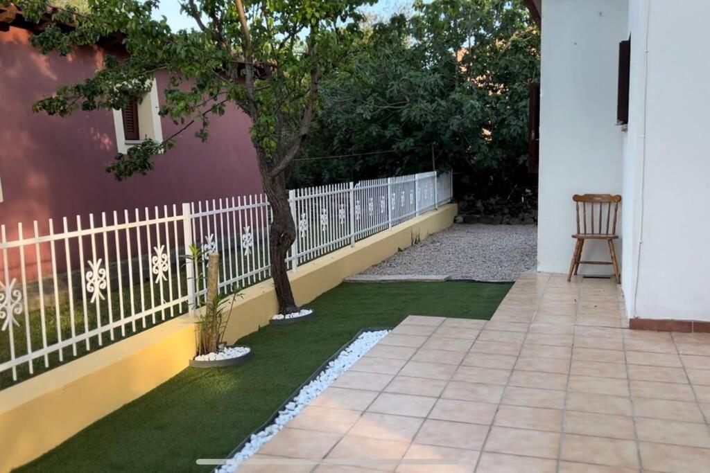 Comoda Villetta Con Giardino San Teodoro  Ngoại thất bức ảnh