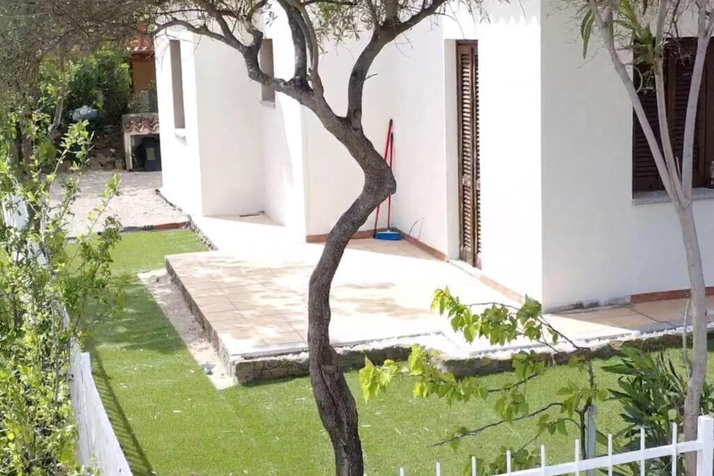 Comoda Villetta Con Giardino San Teodoro  Ngoại thất bức ảnh